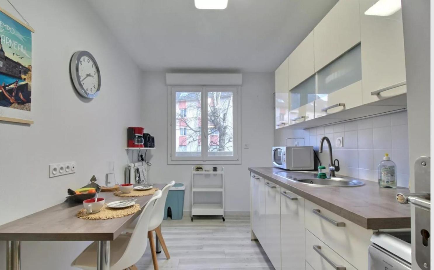 Appartement Hyper Centre Avec Garage Prive Concarneau Buitenkant foto